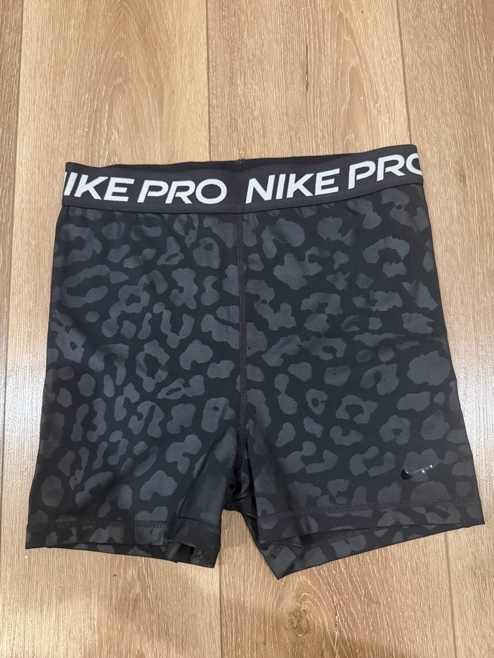 Nike Pro Women's Black and Dark Gray Leopard Print Athletic Shorts